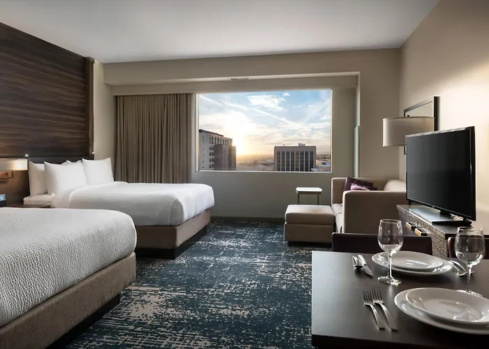 Hotel By Marriott Downtown