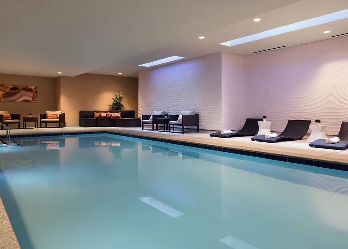 By Marriott Downtown Hotel 3*