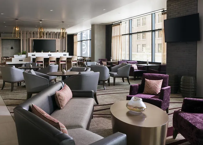 By Marriott Downtown 3*