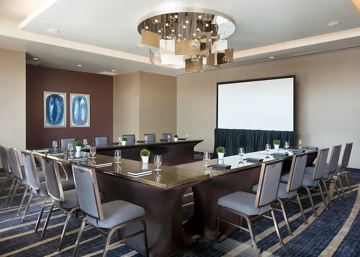 By Marriott Downtown 3* Phoenix
