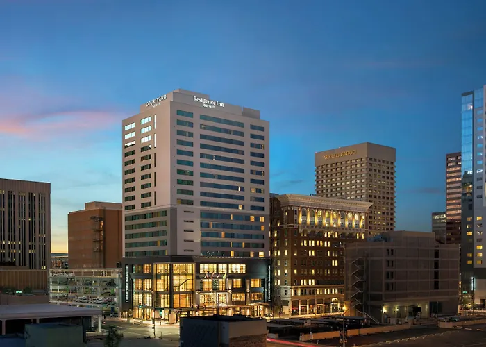 By Marriott Downtown 3* Phoenix